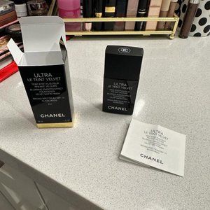 Chanel Ultra Le Teint Velvet